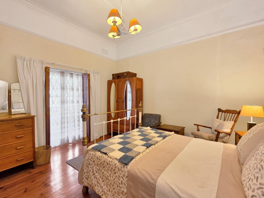 3 Bedroom Property for Sale in Sea Point Western Cape